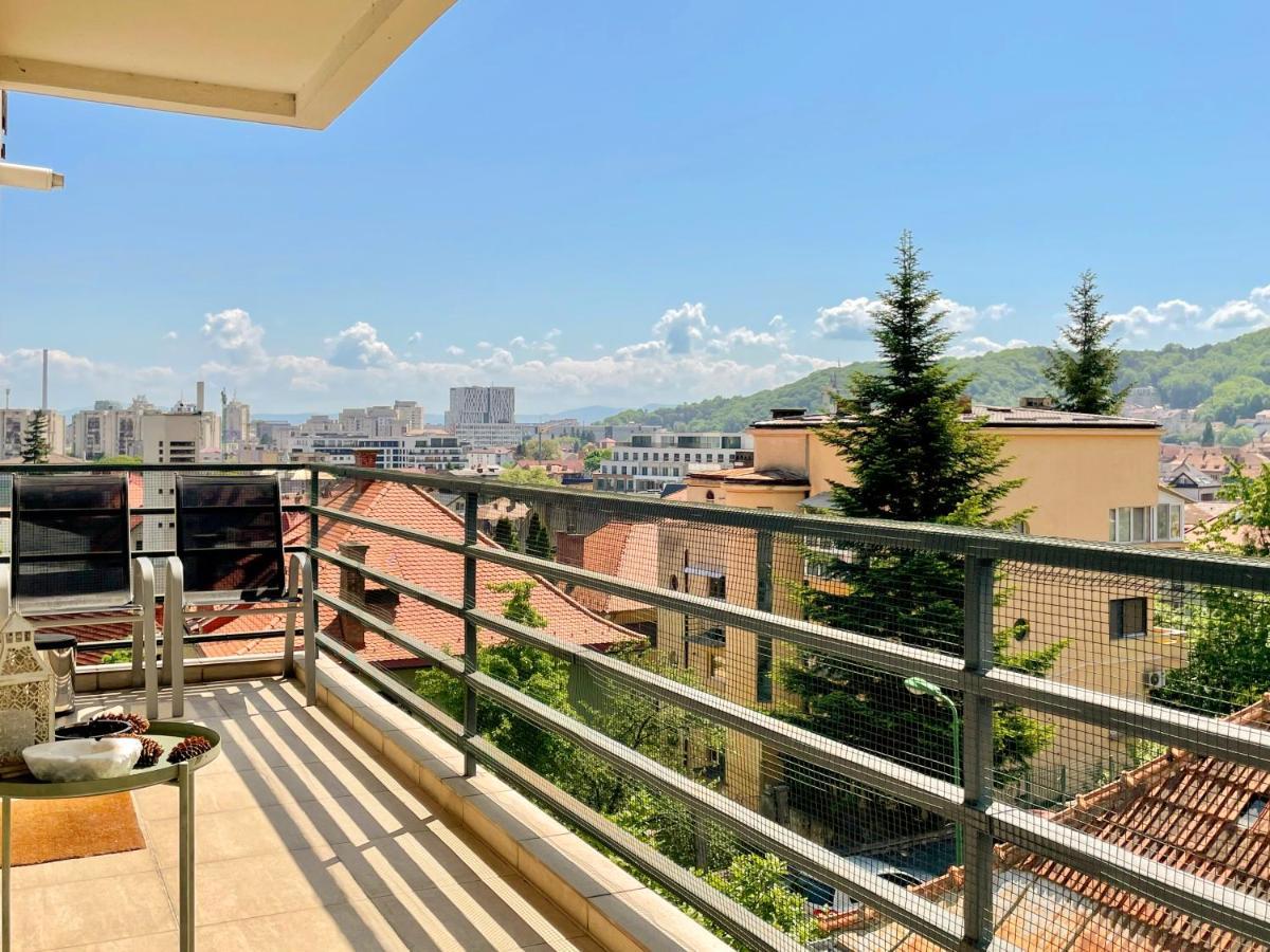 Central Premium Apartment Брашов Экстерьер фото