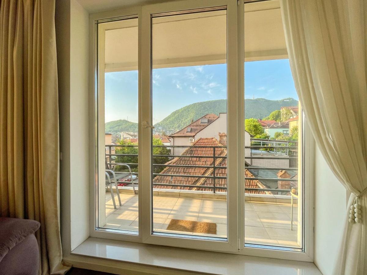 Central Premium Apartment Брашов Экстерьер фото